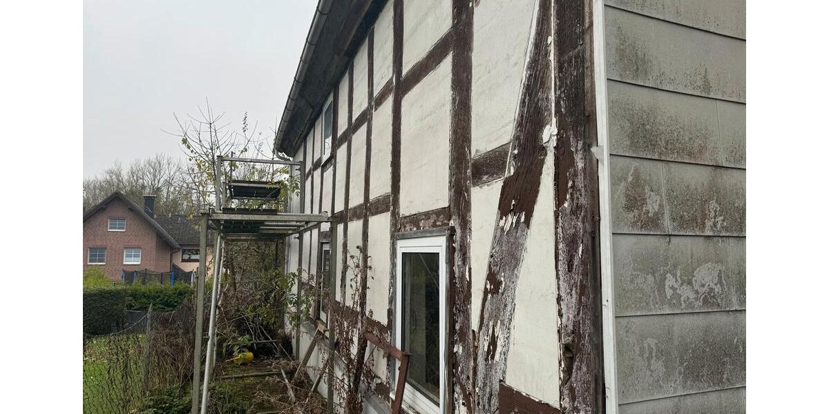 Bauernhaus, Landhaus Dörentrup - 8 Zimmer, 180 m&sup2;, 80.000&euro; | Angebot:26412500