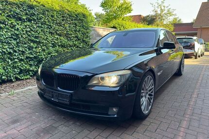 BMW 750