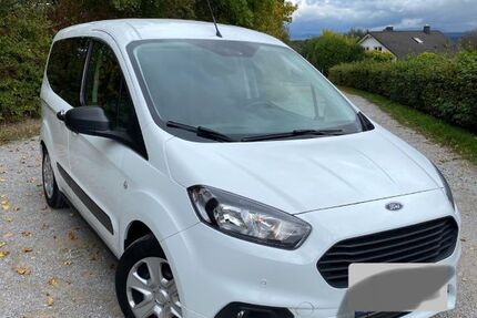 Ford Tourneo Courier 85.000 km 13.600 € Hünstetten 65510
