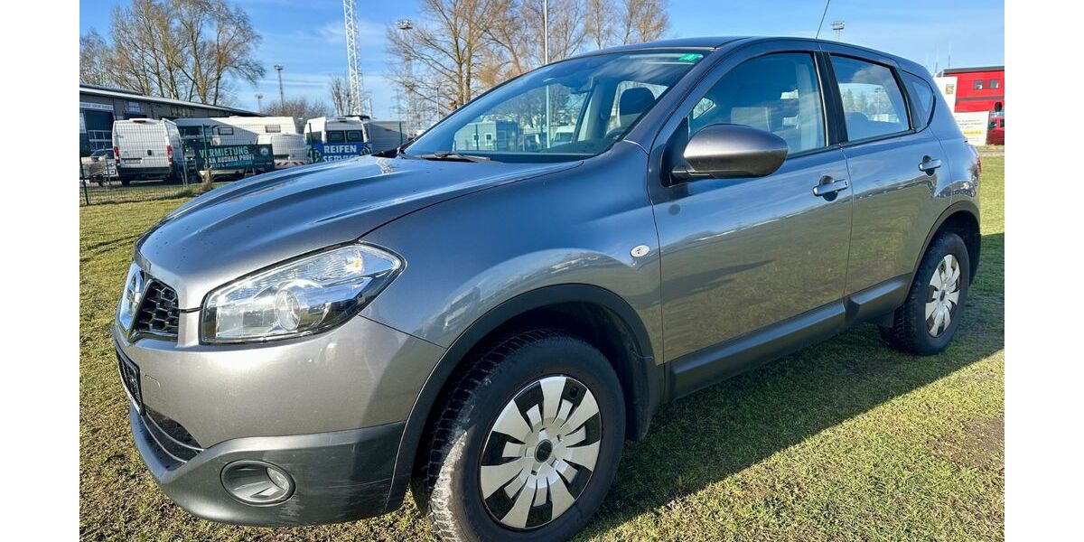 Nissan Qashqai 183.643 km 5.500 &euro; Rostock 18147