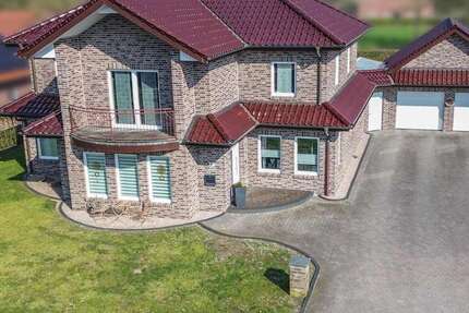 Haus Twist - 7 Zimmer, 271 m&sup2;, 549.000&euro; | Angebot:26865371