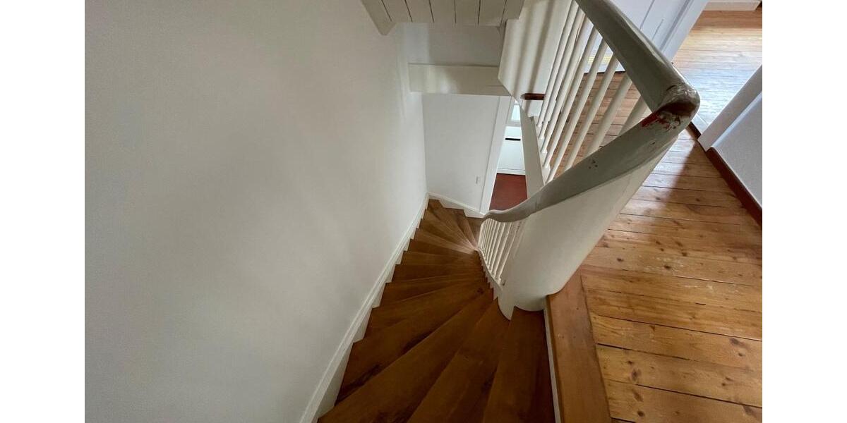 Reihenhaus Schweinfurt Gartenstadt - 7 Zimmer, 108 m&sup2;, 1.300&euro; | Angebot:26148266