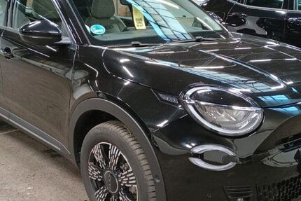 Fiat 600 48.400 km 17.495 &euro; Schlüchtern 36381