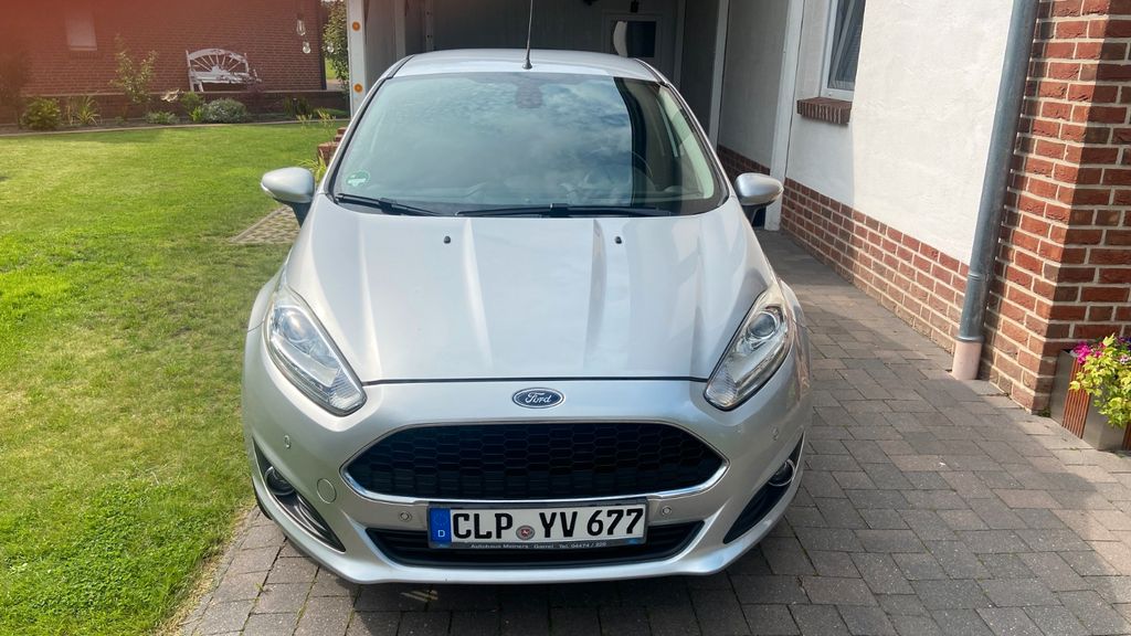 Ford Fiesta 177.200 km 4.800 &euro; Löningen 49624