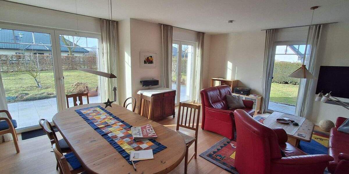 Einfamilienhaus Neuruppin - 5 Zimmer, 170 m&sup2;, 1.600&euro; | Angebot:25819994