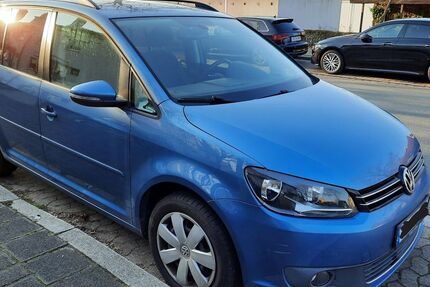 VW Touran 162.130 km 5.900 &euro; Nürnberg 90425