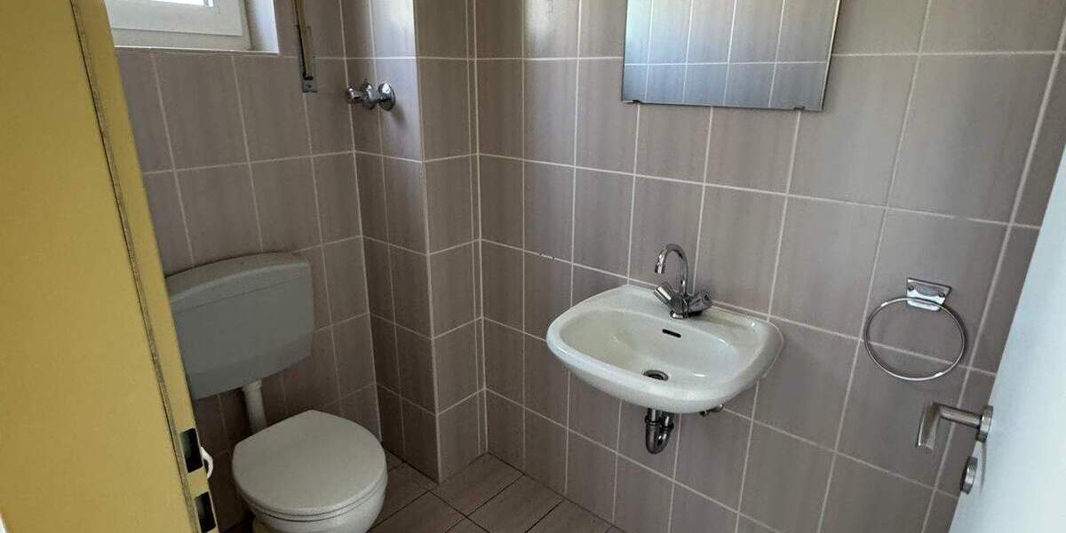 Reihenmittelhaus Binsfeld - 4 Zimmer, 129 m&sup2;, 1.036&euro; | Angebot:25800423