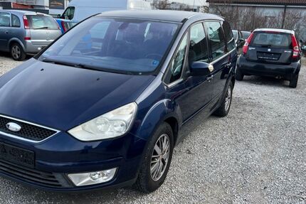 Ford Galaxy 198.000 km 6.800 € Neumarkt 92318