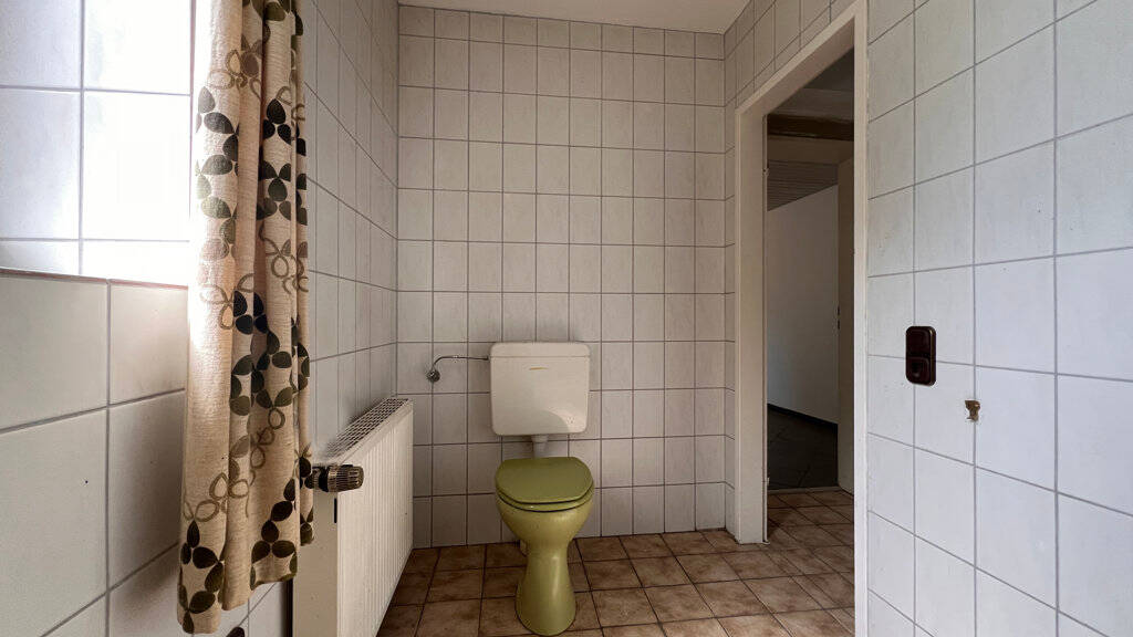 Einfamilienhaus Aachen Schmithof - 6 Zimmer, 137 m&sup2;, 180.000&euro; | Angebot:26219858