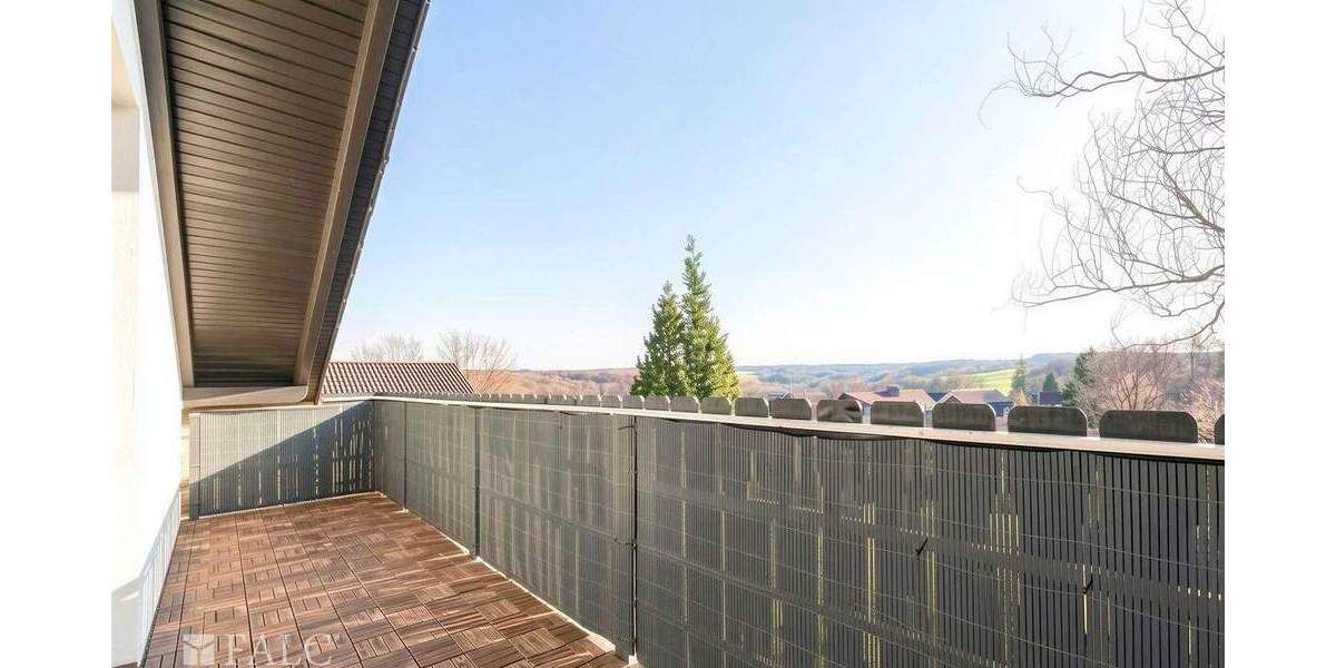 Etagenwohnung Ruppichteroth Schönenberg - 4 Zimmer, 118 m&sup2;, 329.000&euro; | Angebot:25800571