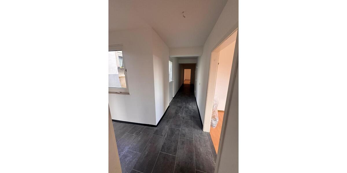 Erdgeschoßwohnung Ober-Olm Olm - 3 Zimmer, 105 m&sup2;, 1.400&euro; | Angebot:25649007