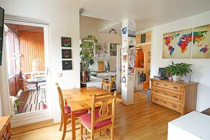 VERMIETETE EIGENTUMSWOHNUNG MIT LOGGIA UND STELLPLATZ SUCHT NEUEN EIGENTÜMER 4 zimmer