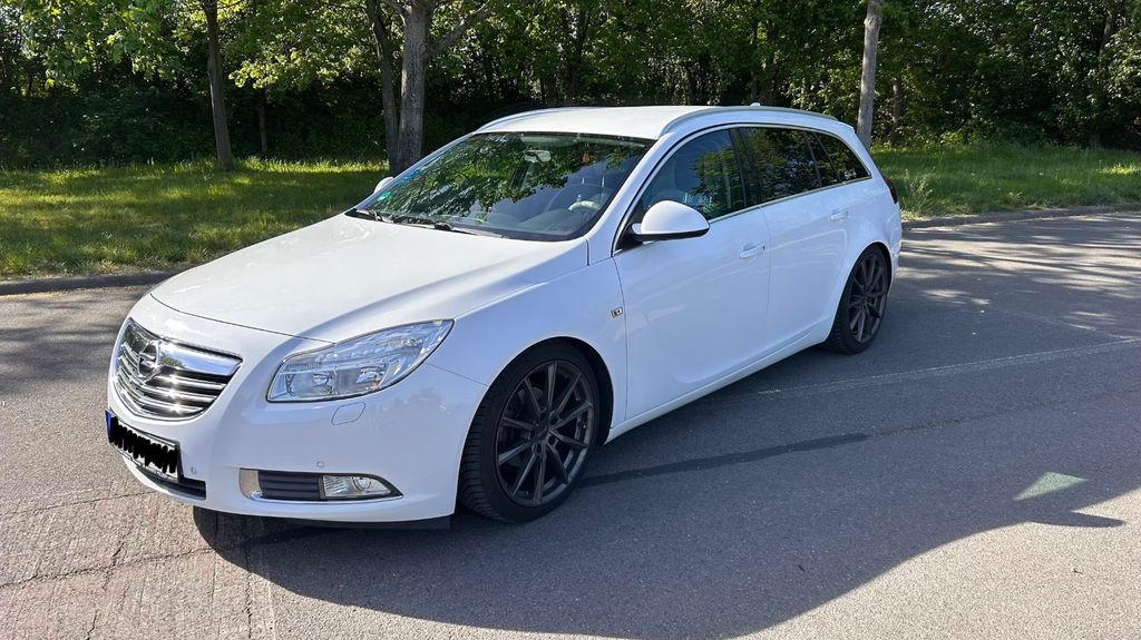 Opel Insignia 170.000 km 8.500 &euro; Hoyerswerda 02977