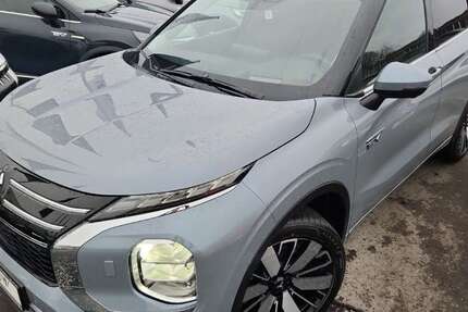 Mitsubishi Outlander 1.500 km 48.990 &euro; Helgoland 27498