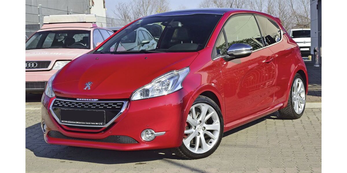 Peugeot 208 175.000 km 6.900 &euro; Fußgönheim 67136