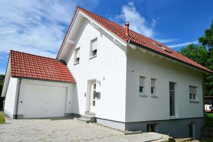 Haus Rottweil -Neukirch Neukirch - 5 Zimmer, 143 m&sup2;, 572.000&euro; | Angebot:26552802