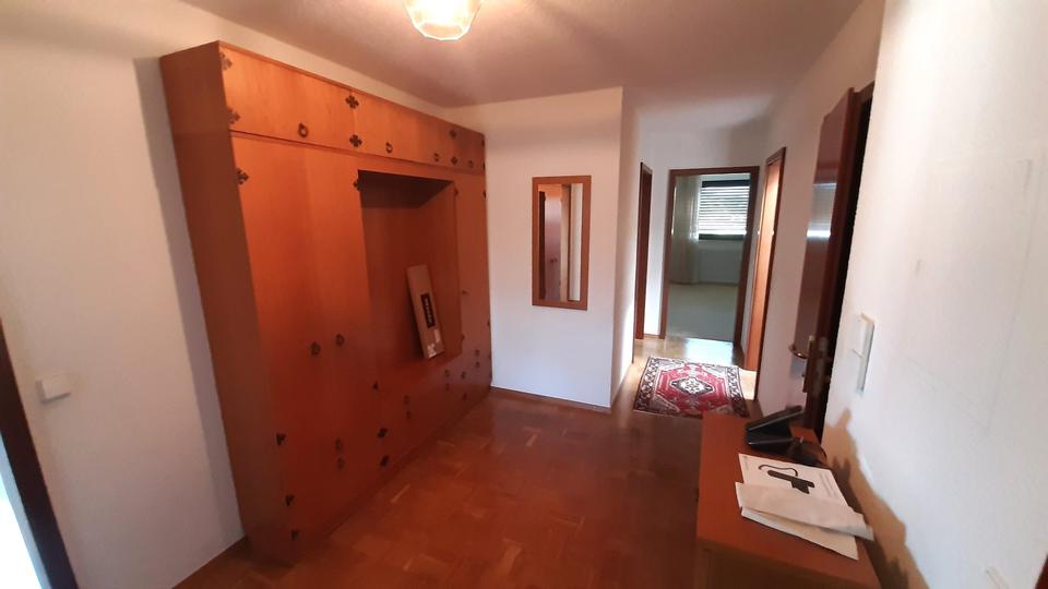 Einfamilienhaus Lauffen am Neckar - 3.5 Zimmer, 101 m&sup2;, 385.000&euro; | Angebot:24383529