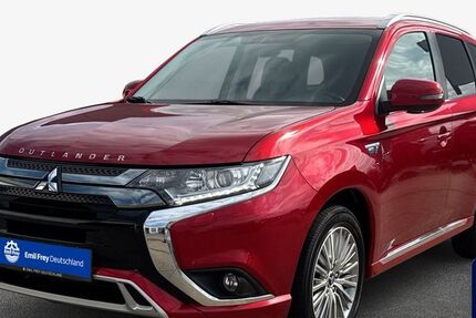 Mitsubishi Outlander 66.152 km 17.440 &euro; Dresden 01277