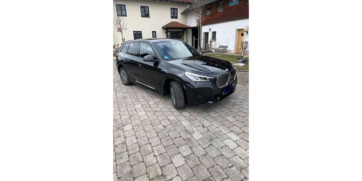 BMW iX1 65.000 km 34.999 &euro; Hiltenfingen 86856