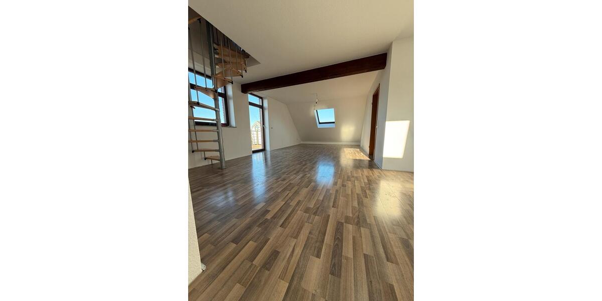 Bergheim Quadrath-Ichendorf, 3 Zimmer DG Wohnung, Balkon 3 zimmer