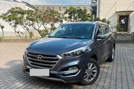 Hyundai TUCSON 112.000 km 13.990 &euro; Bretten 75015
