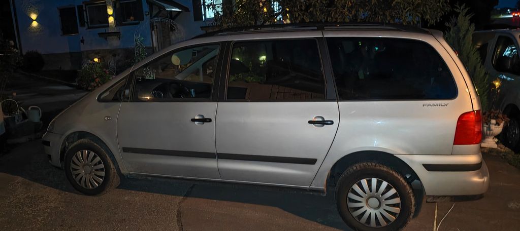 VW Sharan 184.500 km 1.800 &euro; Bodenmais 94249