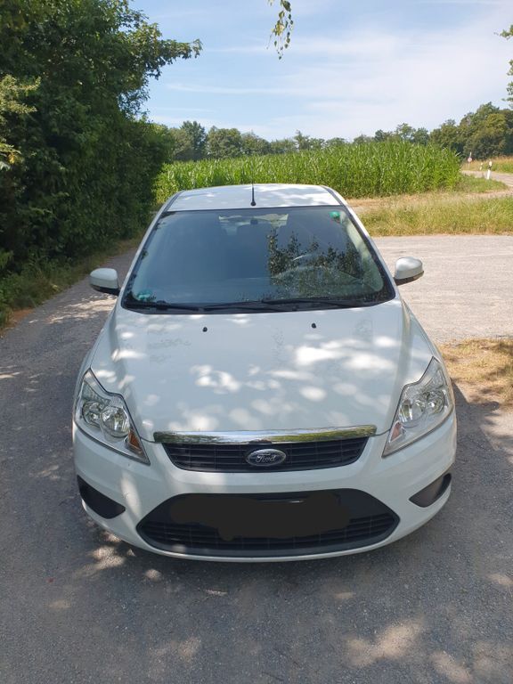 Ford Focus 165.300 km 2.150 € Mühlacker 75417