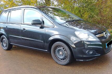 Opel Zafira 161.000 km 3.900 &euro; Kirchberg 71737