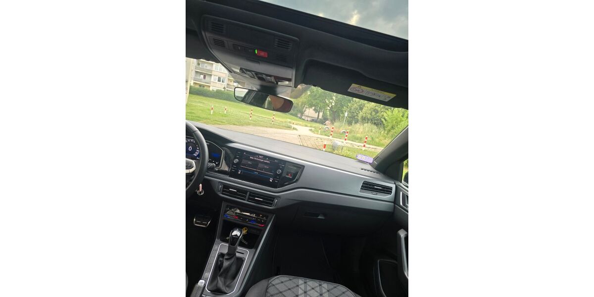 VW Taigo 37.000 km 22.000 &euro; Duisburg 47226