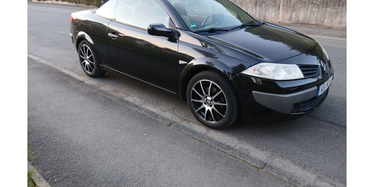 Renault Megane 137.000 km 2.250 &euro; Frankenberg 35066