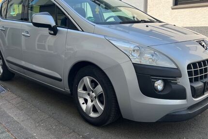 Peugeot 3008 170.000 km 2.999 &euro; Wasserliesch 54332