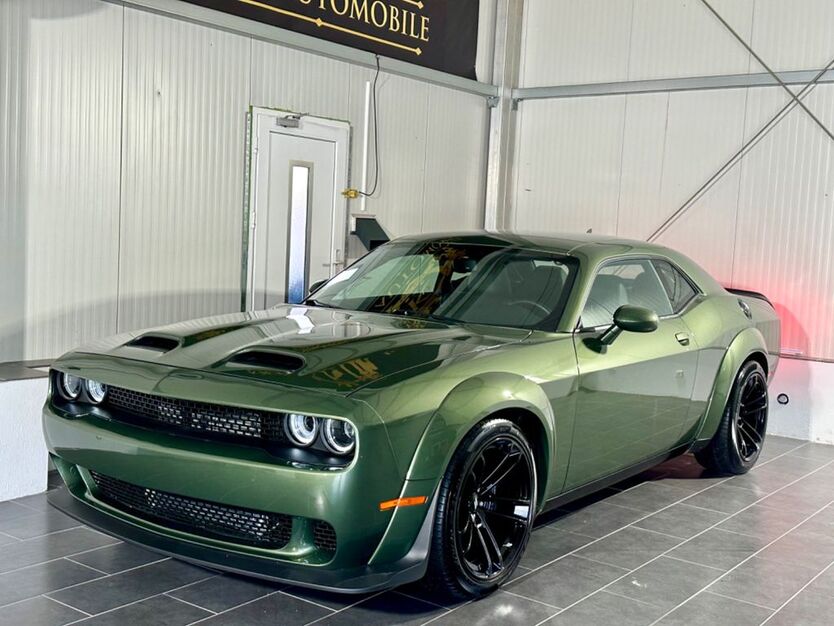 Dodge Challenger 16.200 km 54.900 € Weilbach 63937