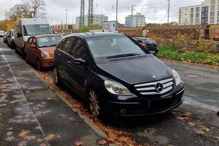 Mercedes-Benz 200 303.000 km 2.500 &euro; Markt Erlbach 91459