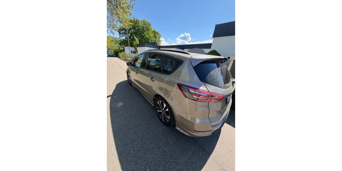 Ford S-Max 165.000 km 17.400 &euro; Lahr 77933