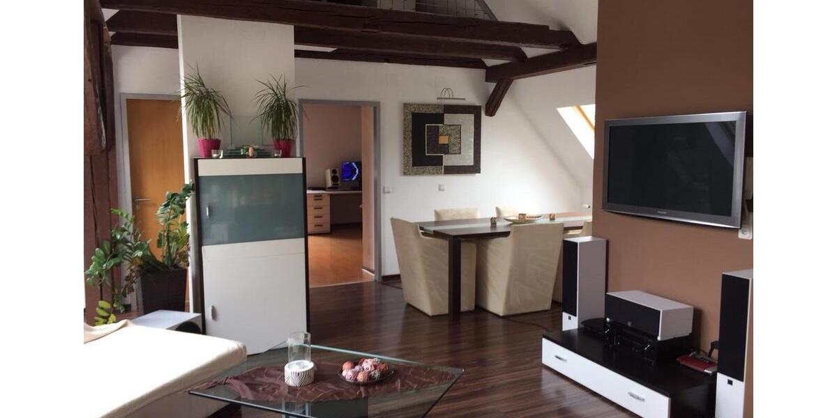 Dachgeschoßwohnung Friedewald - 4 Zimmer, 150 m&sup2;, 900&euro; | Angebot:26126723