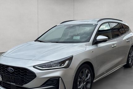 Ford Focus 8.649 km 27.950 € Frankfurt 60386