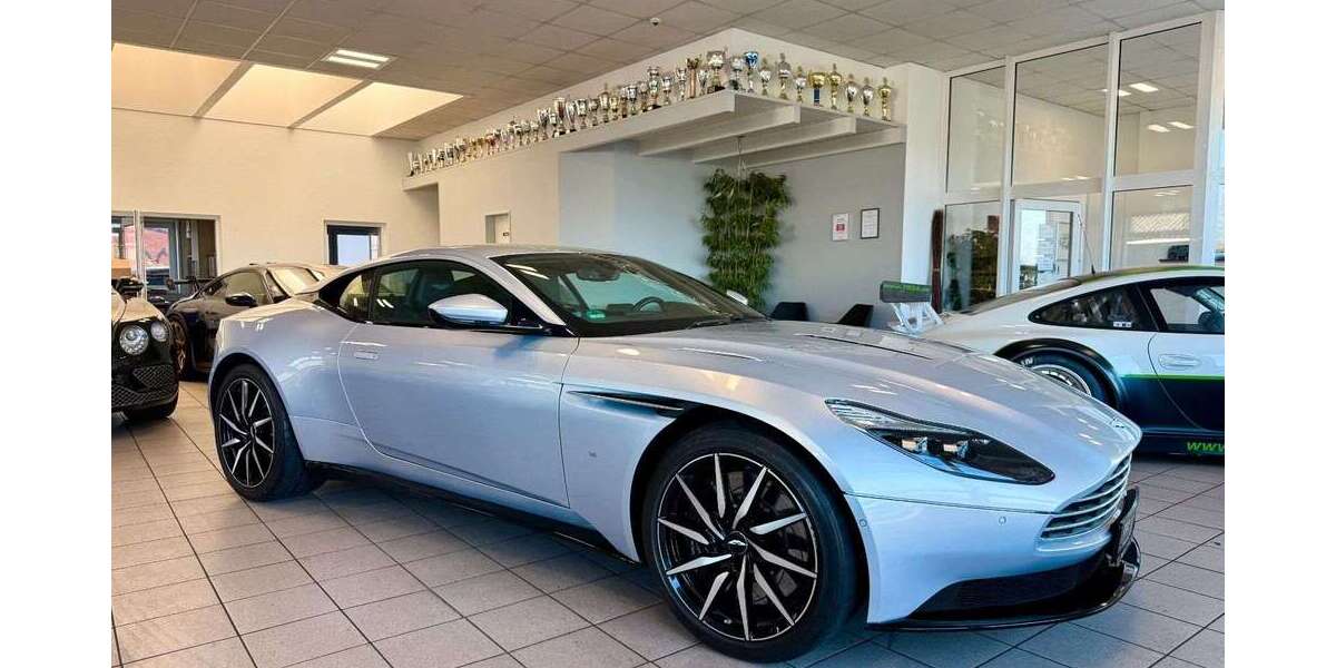 Aston Martin DB11 44.887 km 118.850 &euro; Stuhr-Seckenhausen 28816
