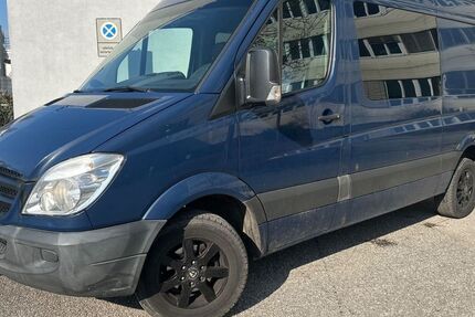 Mercedes-Benz Sprinter 197.900 km 9.498 &euro; München 81677