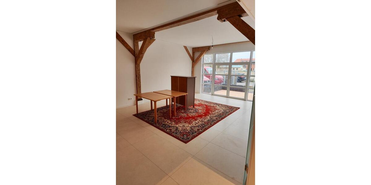 Erdgeschoßwohnung Güstrow - 5 Zimmer, 140 m&sup2;, 1.400&euro; | Angebot:26381991