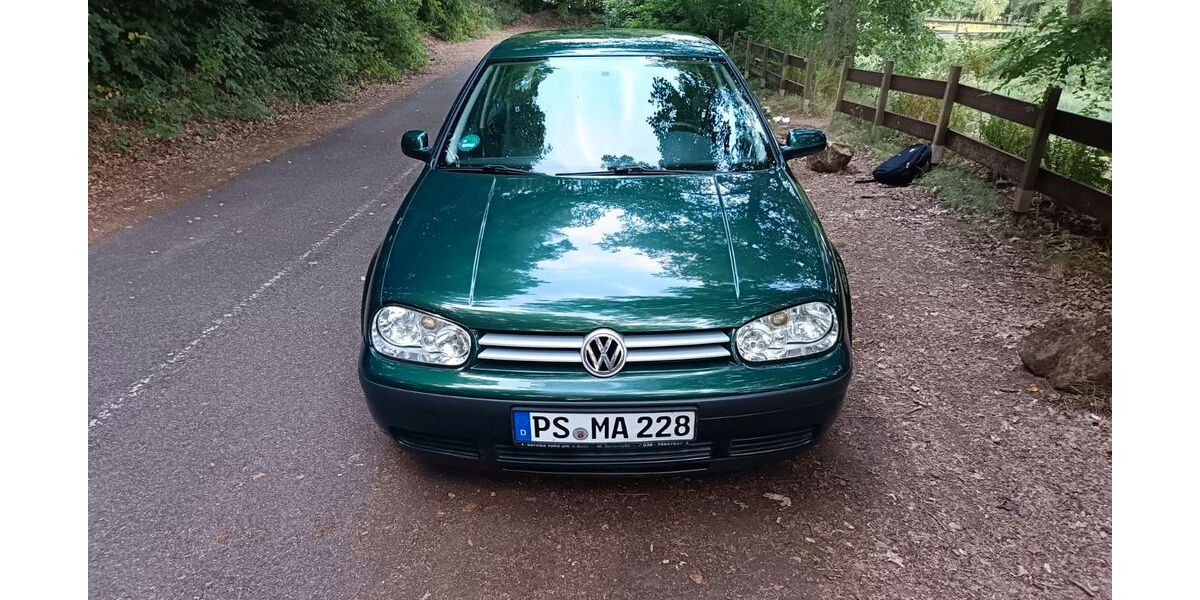 VW Golf 215.000 km 2.300 &euro; Pirmasens 66955