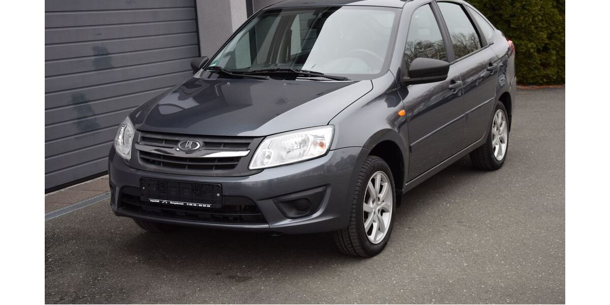 Lada Granta 60.909 km 3.950 &euro; Burgebrach 96138