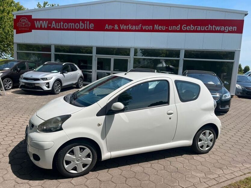 Aygo (X)
