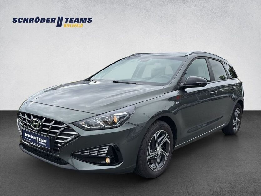 i30