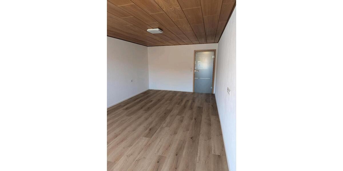 Etagenwohnung Memmingen - 3 Zimmer, 63 m&sup2;, 780&euro; | Angebot:26385671