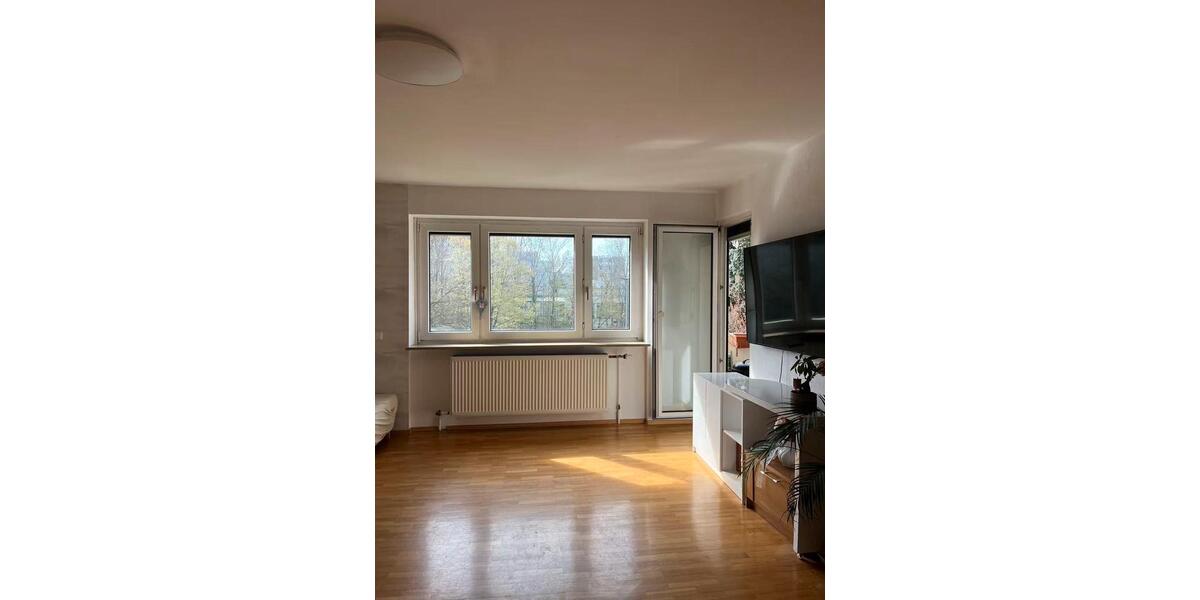 Etagenwohnung Würzburg Dürrbachau - 5 Zimmer, 107 m&sup2;, 1.650&euro; | Angebot:26115387