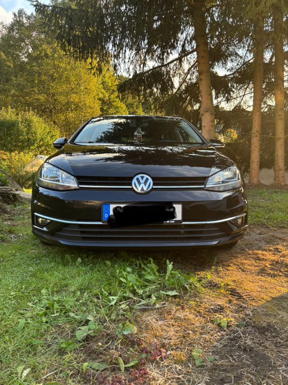 VW Golf 140.000 km 14.900 € Bockau 08324