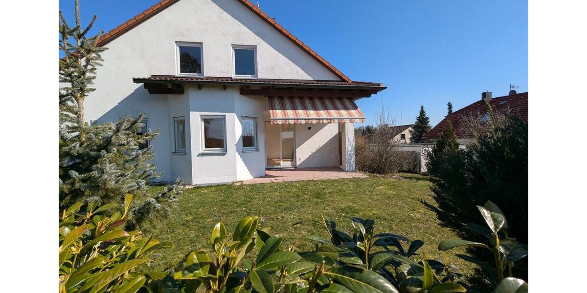 Etagenwohnung Röttenbach - 5 Zimmer, 135 m&sup2;, 565.000&euro; | Angebot:25402380