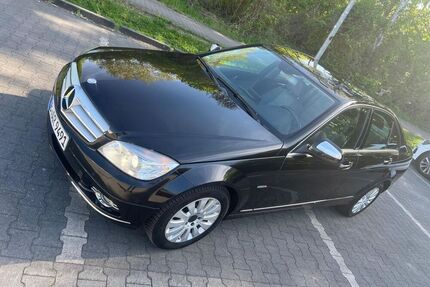 Mercedes C 200