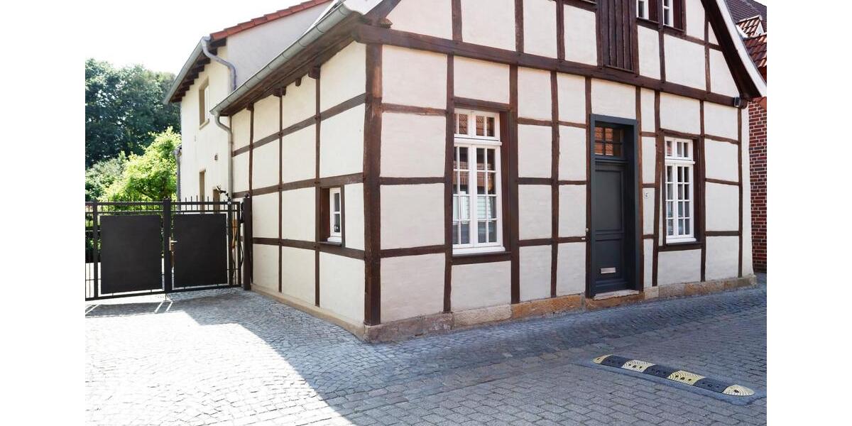 Einfamilienhaus Telgte - 9 Zimmer, 213 m&sup2;, 950.000&euro; | Angebot:24688493