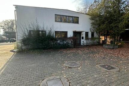 Wohn-Bürohaus in Pleinfeld 4 zimmer